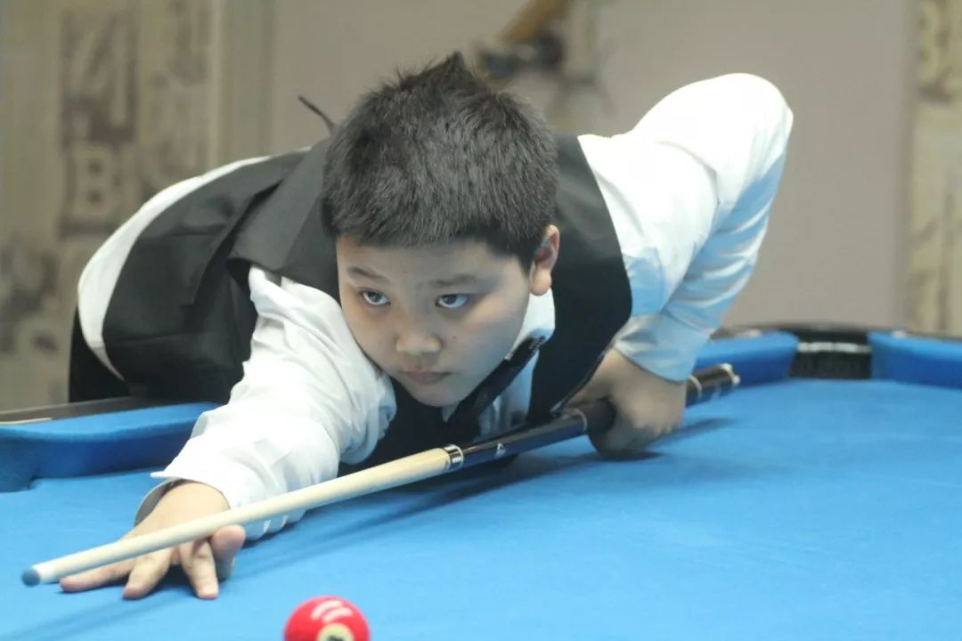 欧冠等多线 欧冠等多线